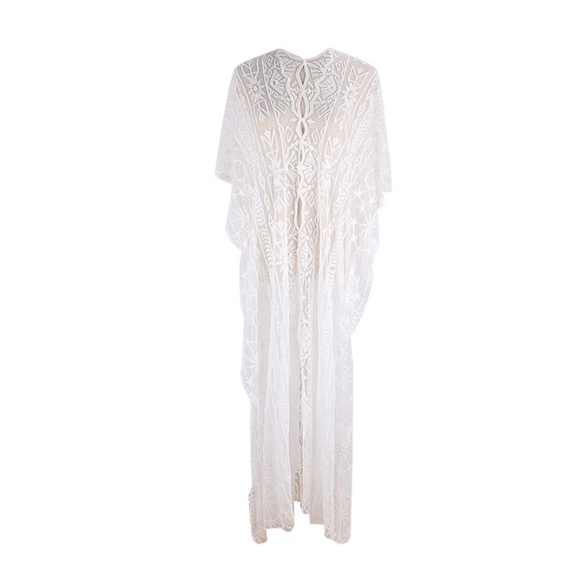 Boho White Embroidered Floral Oversized Beach Cover up - Picture 7 of 7
